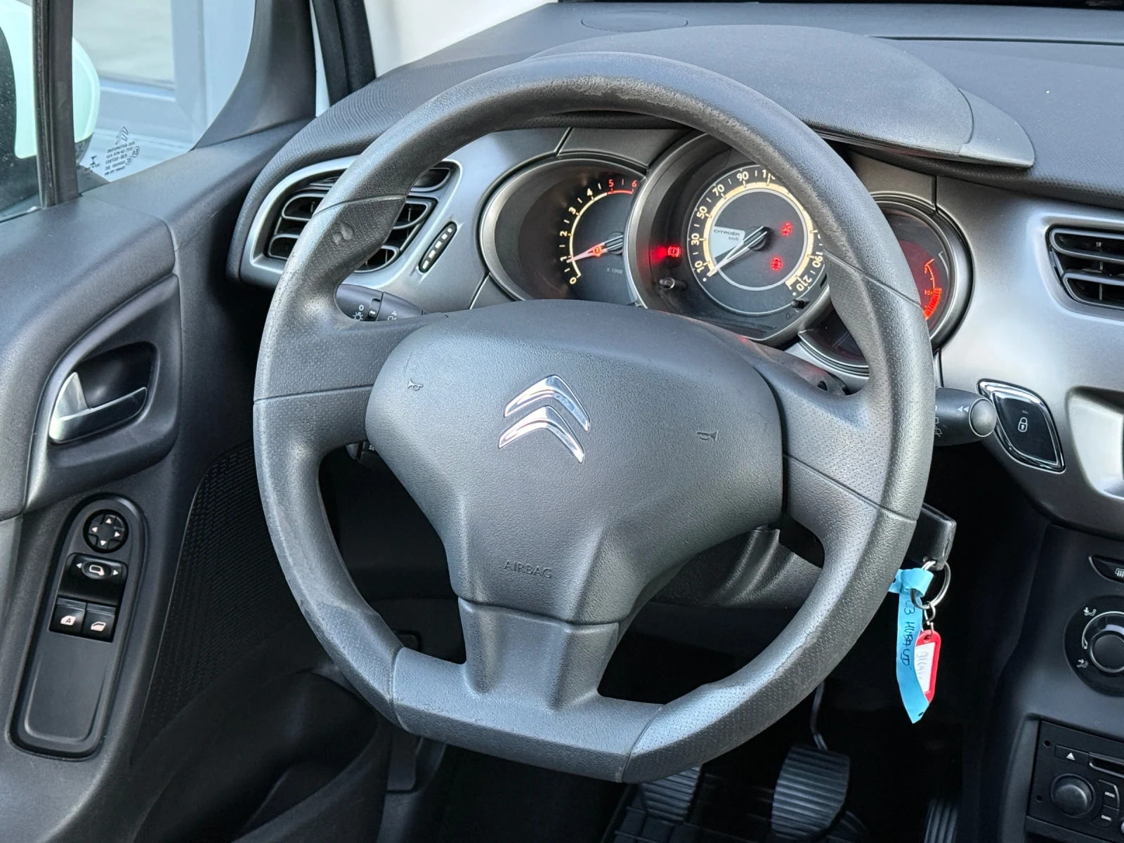 Citroen C3 1.6HDi, LED, EURO 6B! * 88 000км* Уникат!, снимка 9 - Автомобили и джипове - 55158197