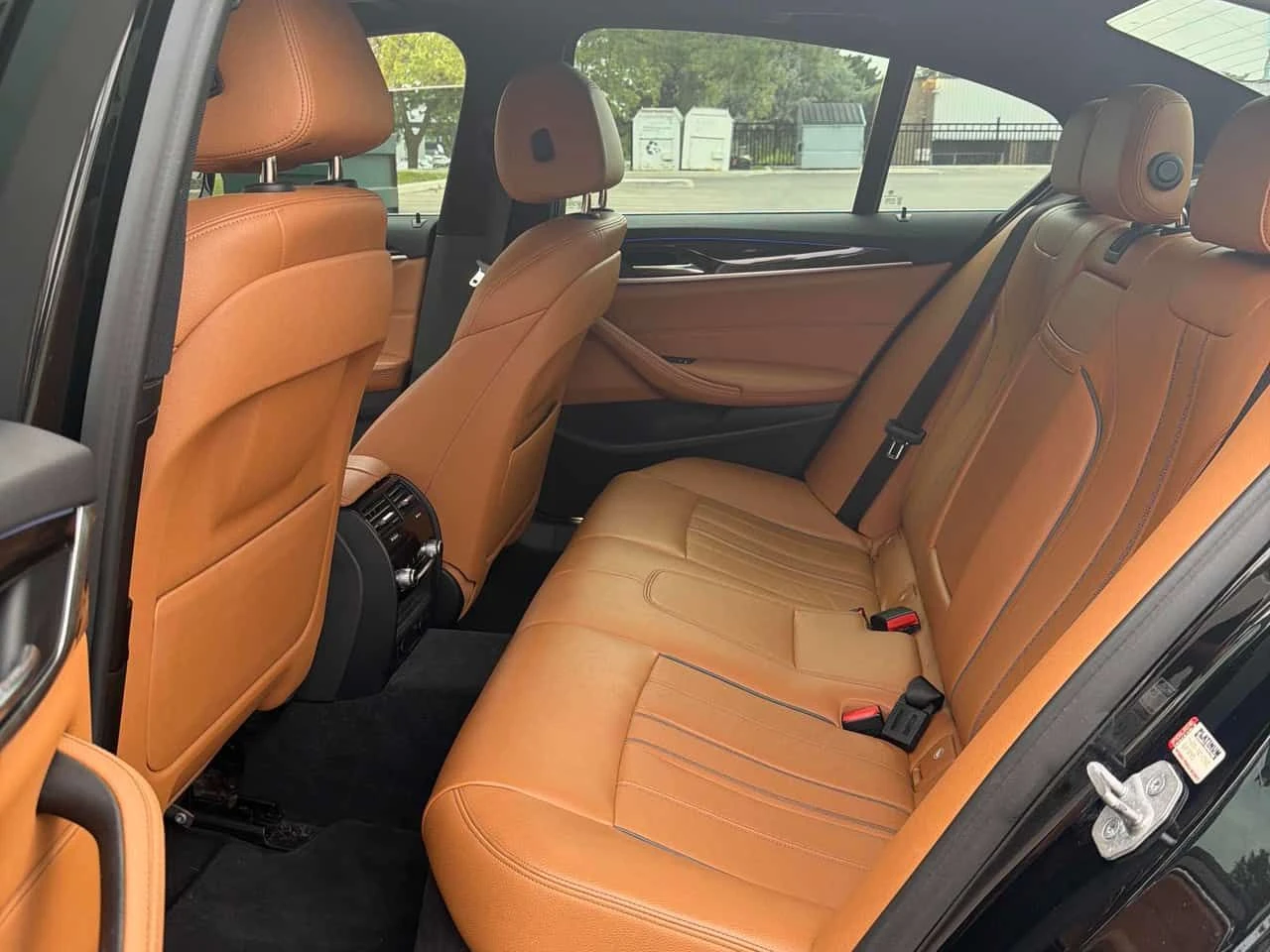 BMW 530 * 530i xDrive * CARFAX * ОПЦИЯ ЗА ФИНАНСИРАНЕ , снимка 14 - Автомобили и джипове - 55504650