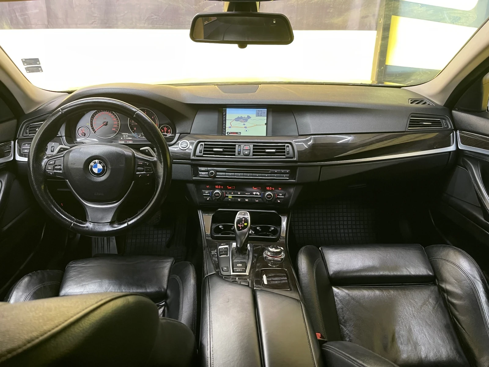 BMW 525 3.0 D M5 Optick, снимка 9 - Автомобили и джипове - 55655872