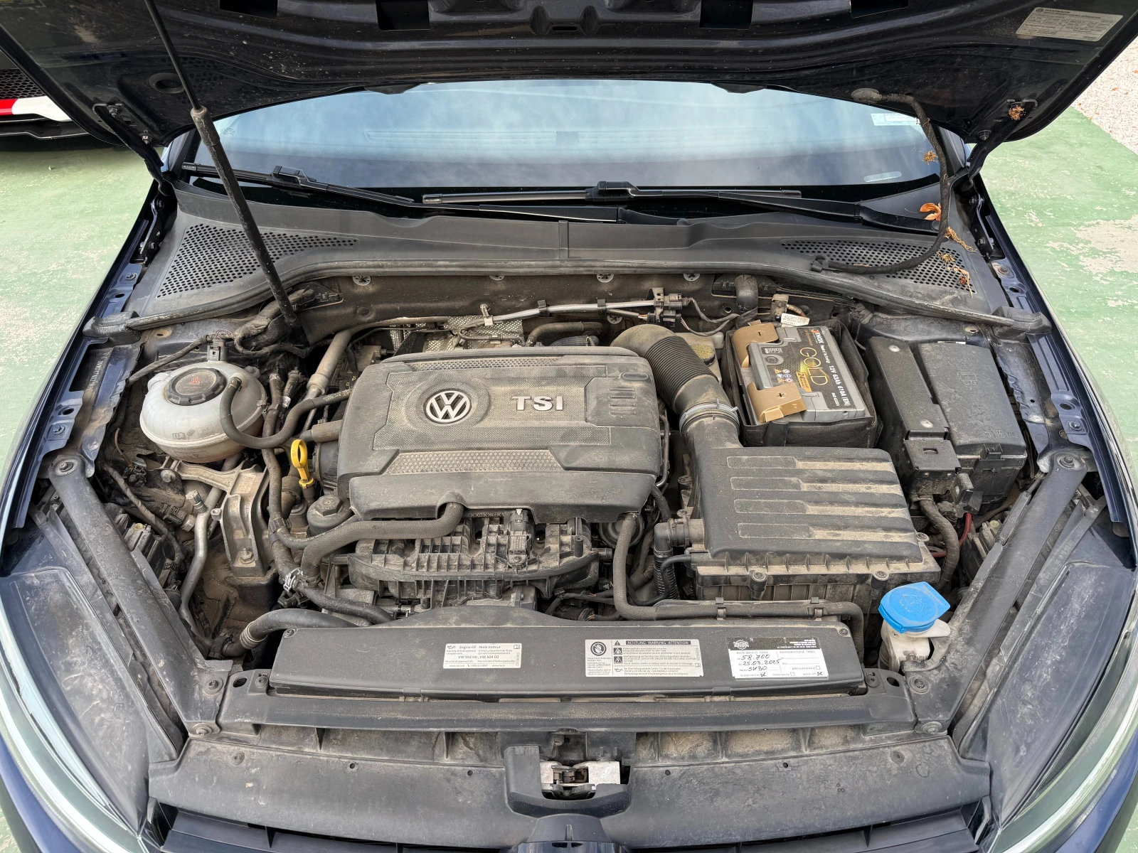 VW Golf 1.8 TSI, снимка 17 - Автомобили и джипове - 55708719