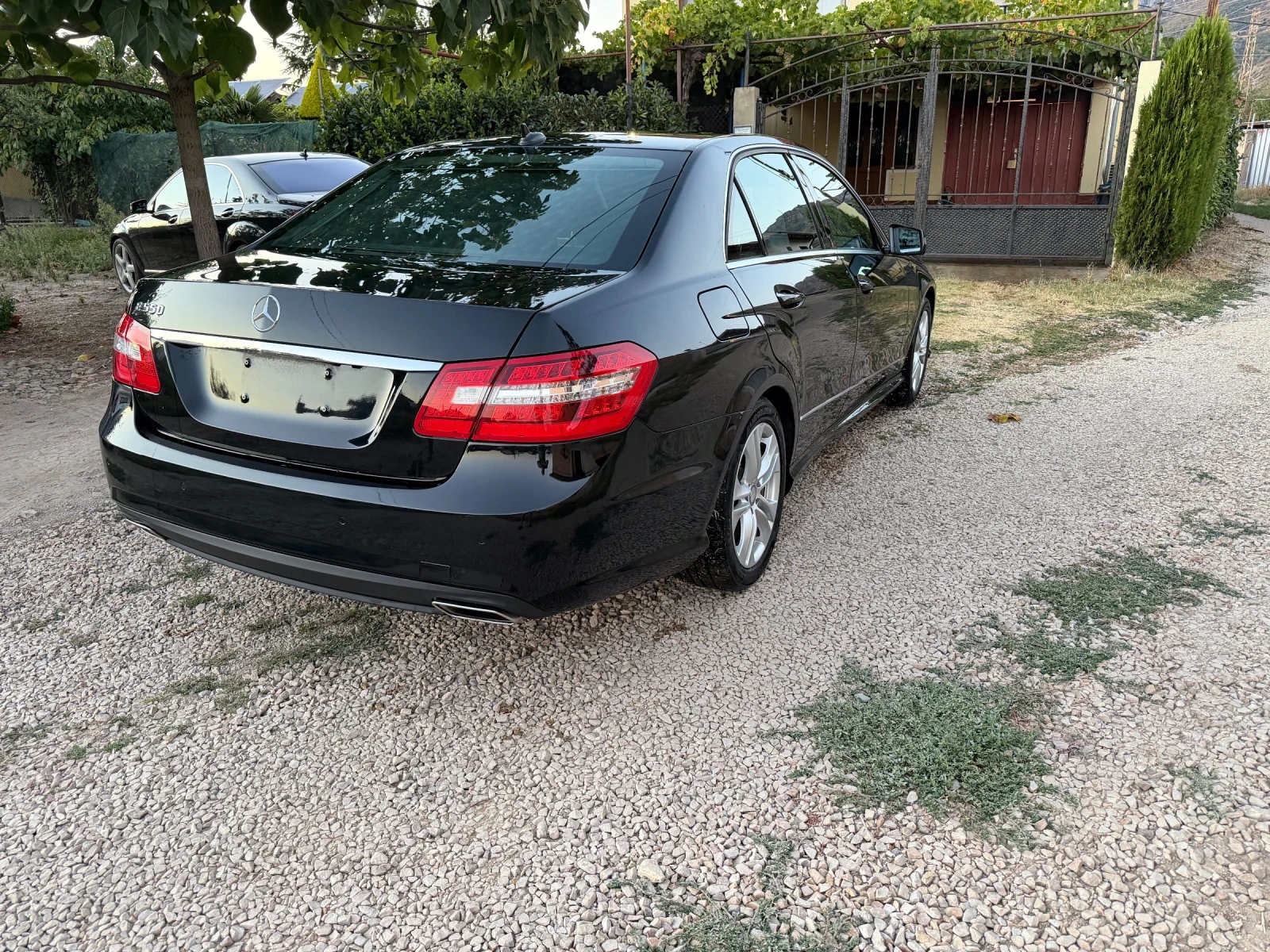 Mercedes-Benz E 500, снимка 7 - Автомобили и джипове - 56120676