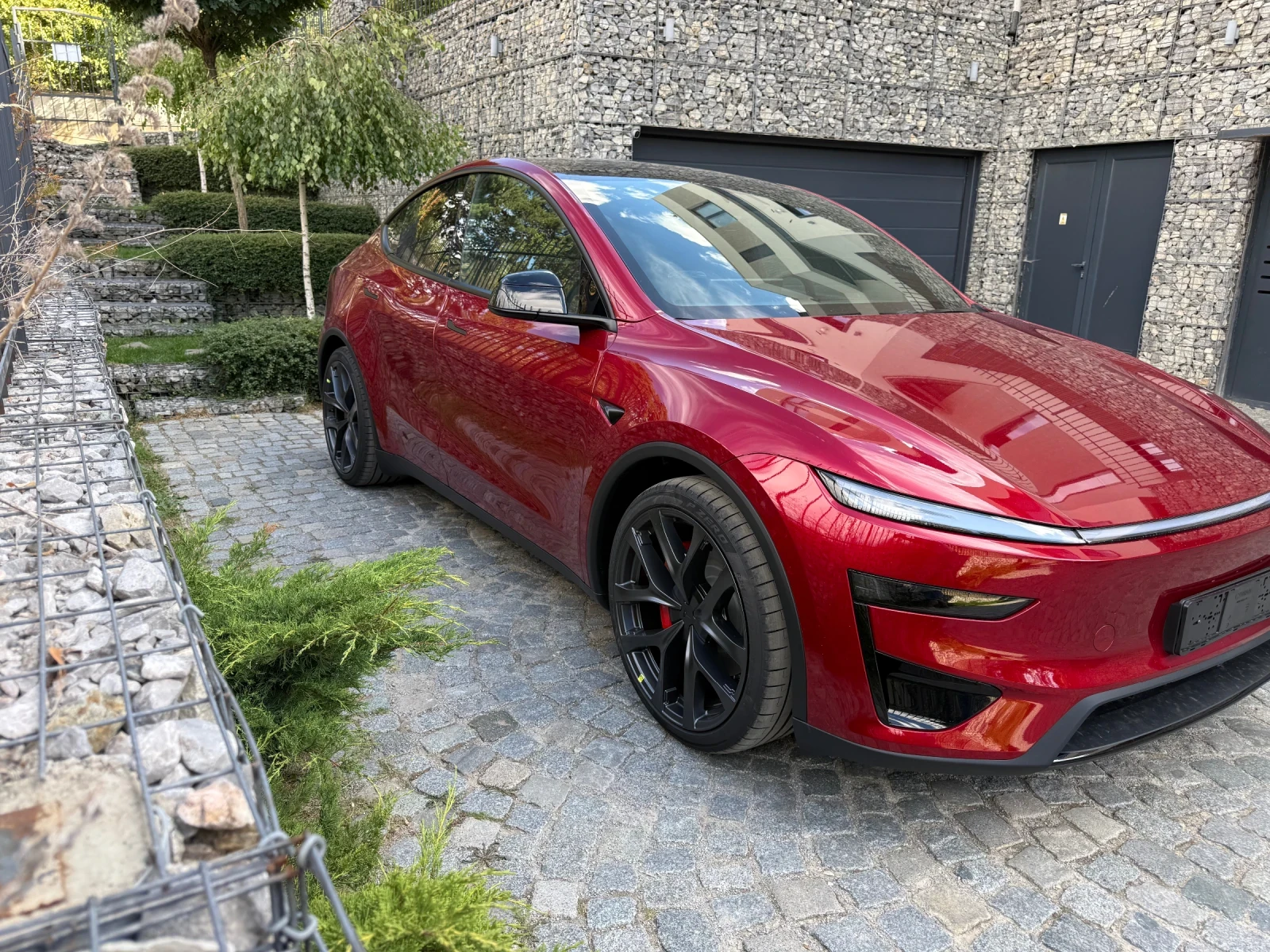 Tesla Y Juniper Performance Нова Налична, снимка 3 - Автомобили и джипове - 56217244
