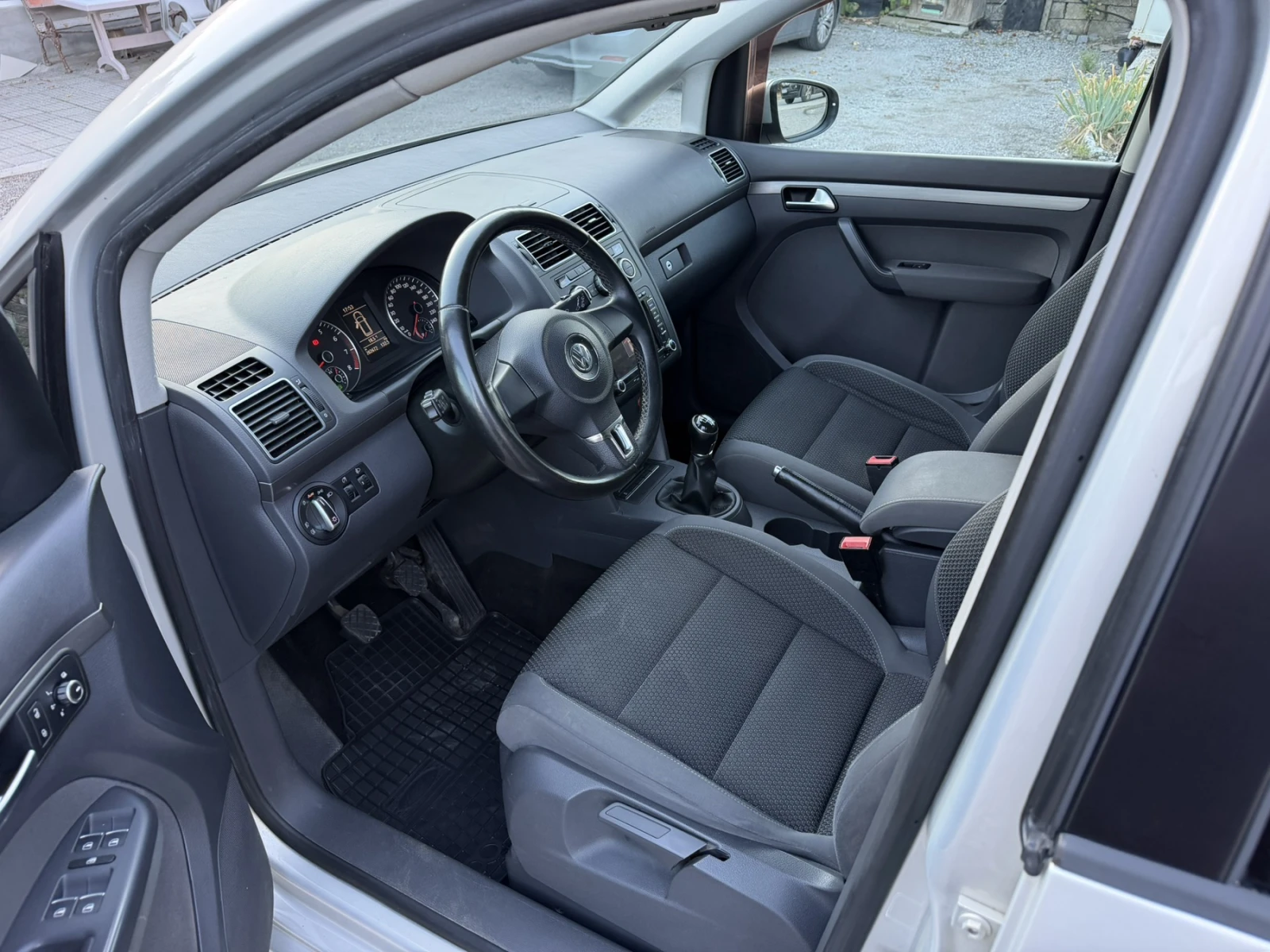 VW Touran 1.4 ������/����� | Mobile.bg � ����������� 13
