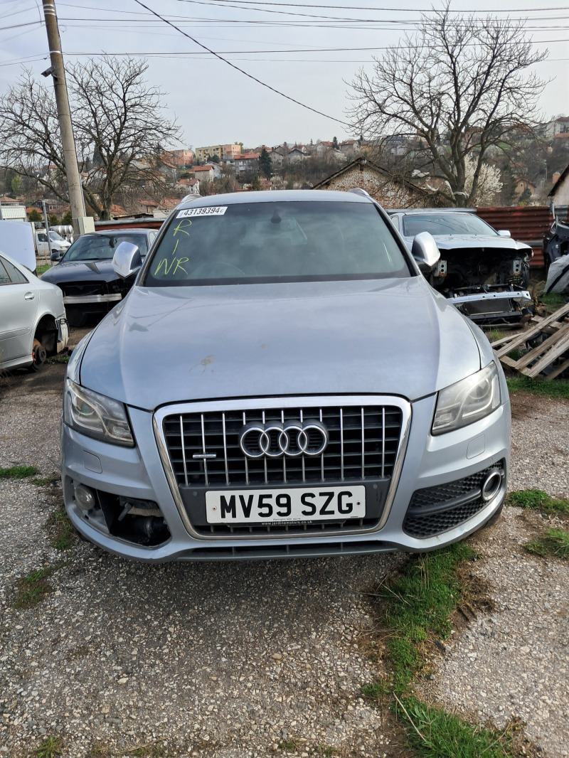 Audi Q5 2.0TDI S line, снимка 1 - Автомобили и джипове - 46271955