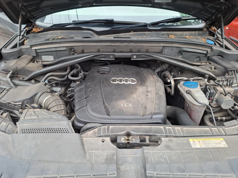 Audi Q5 2.0TDI S line, снимка 5 - Автомобили и джипове - 51902705