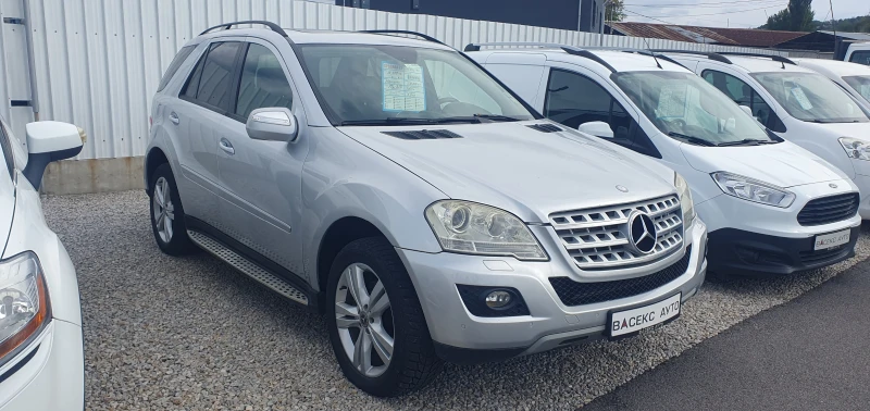 Mercedes-Benz ML 320, снимка 8 - Автомобили и джипове - 47283963