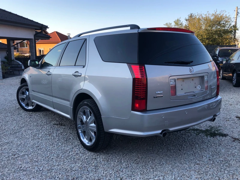 Cadillac Srx V8 NORTHSTAR ШВЕЙЦАРИЯ, снимка 2 - Автомобили и джипове - 47634376