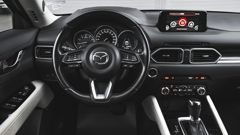 Mazda CX-5 ULTIMATE 2.5 SKYACTIV-G 4x4 Automatic, снимка 9 - Автомобили и джипове - 52739239