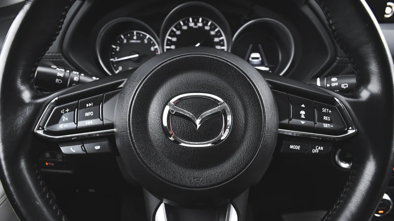 Mazda CX-5 ULTIMATE 2.5 SKYACTIV-G 4x4 Automatic, снимка 10 - Автомобили и джипове - 52739239