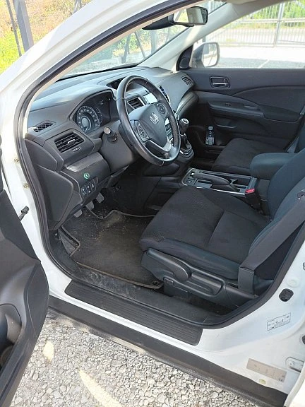 Honda Cr-v 1.6 DIESEL, снимка 4 - Автомобили и джипове - 55930622