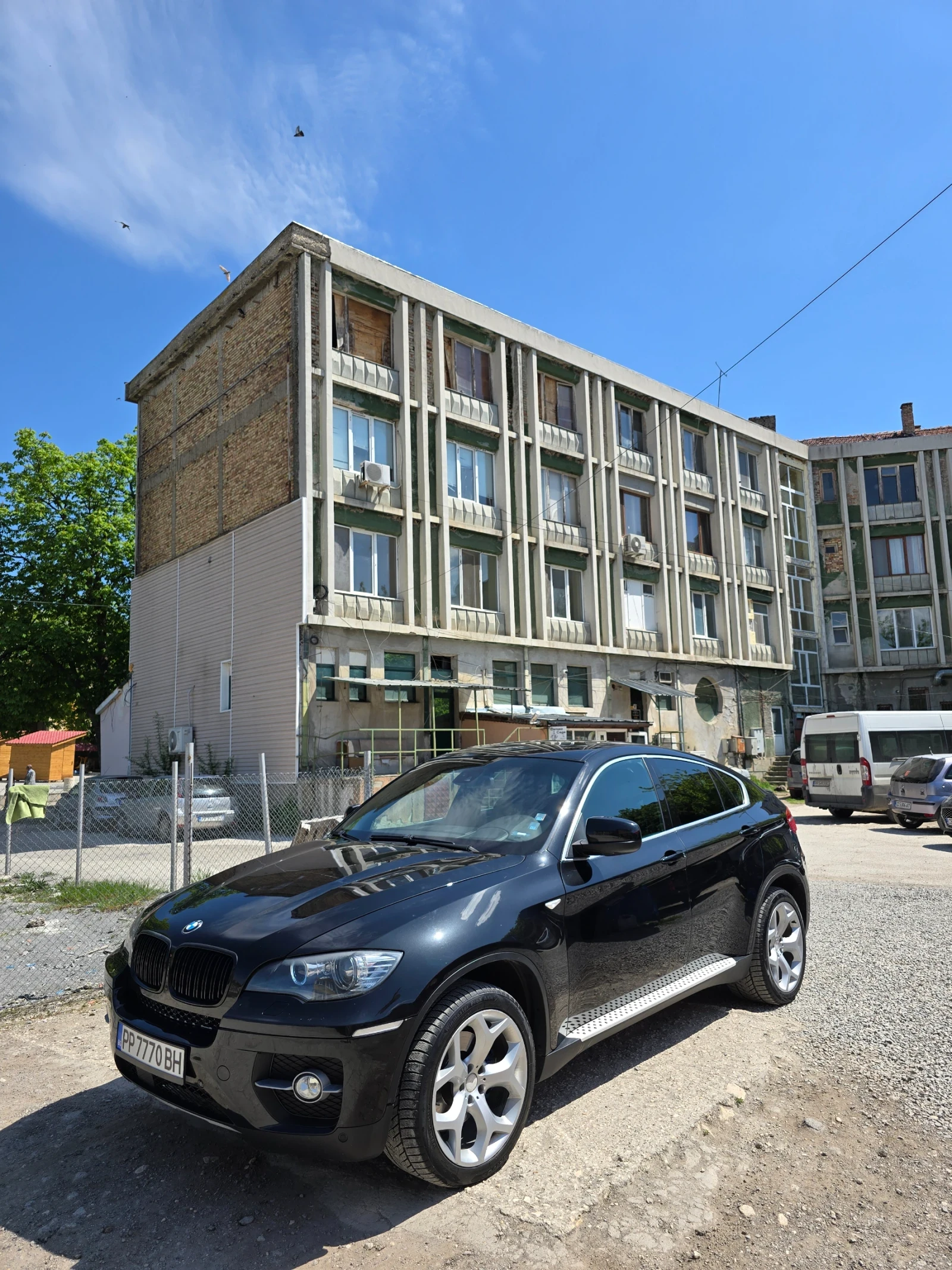 BMW X6 X DRIVE 40 D - изображение 8