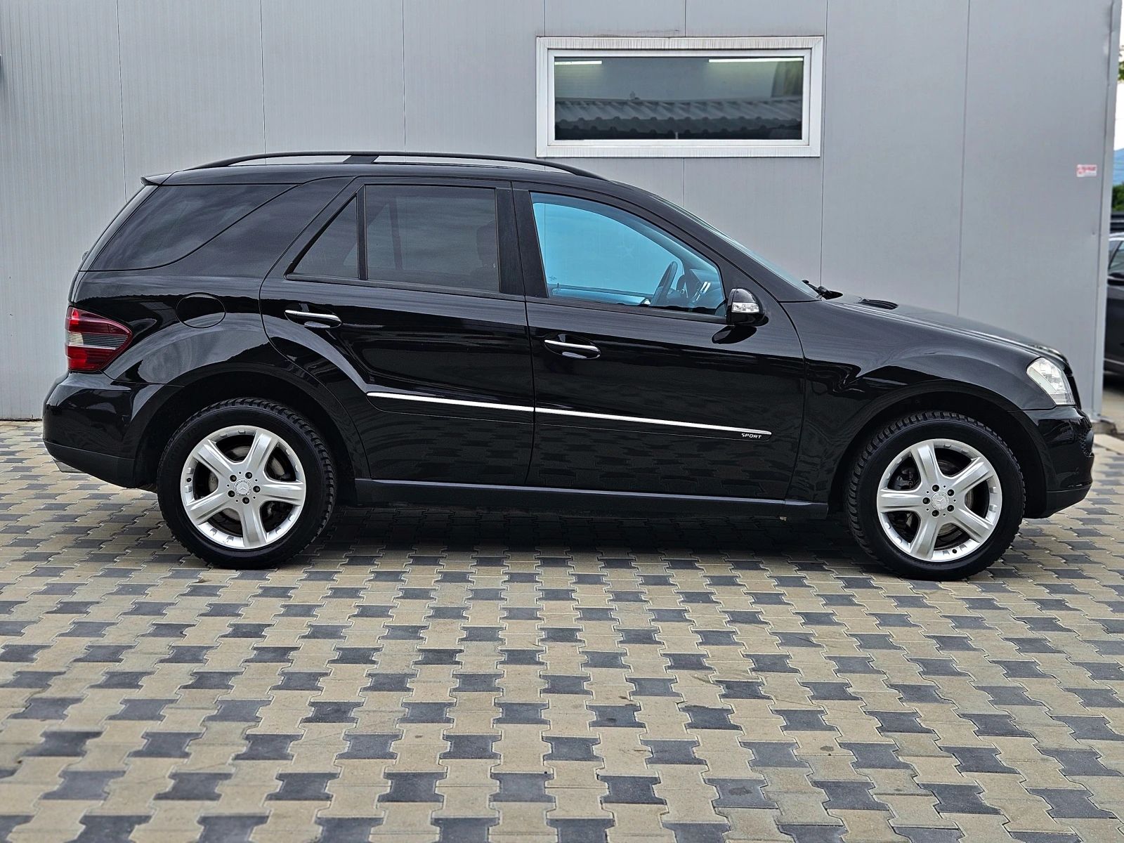 Mercedes-Benz ML 320 OFFROAD PRO/GERMANY/CAMERA/ПОДГРЕВ/AIRMATIC/F1 - изображение 4