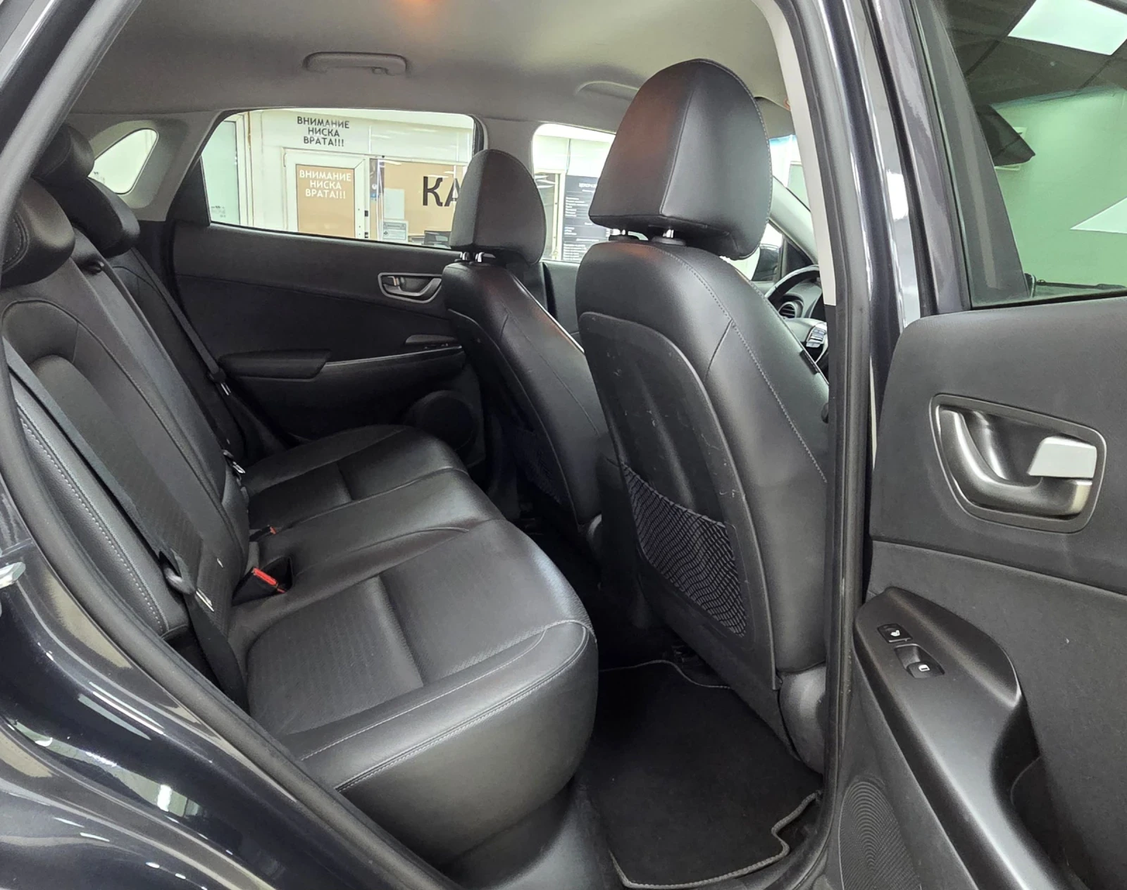 Hyundai Kona 64KWh/Premium/Blue Link/SOH100%, снимка 10 - Автомобили и джипове - 53716363