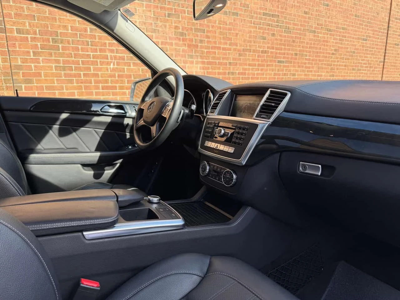 Mercedes-Benz GL * 350 BlueTEC * ПОДГРЕВИ* ПАНОРАМА* , снимка 7 - Автомобили и джипове - 53803128