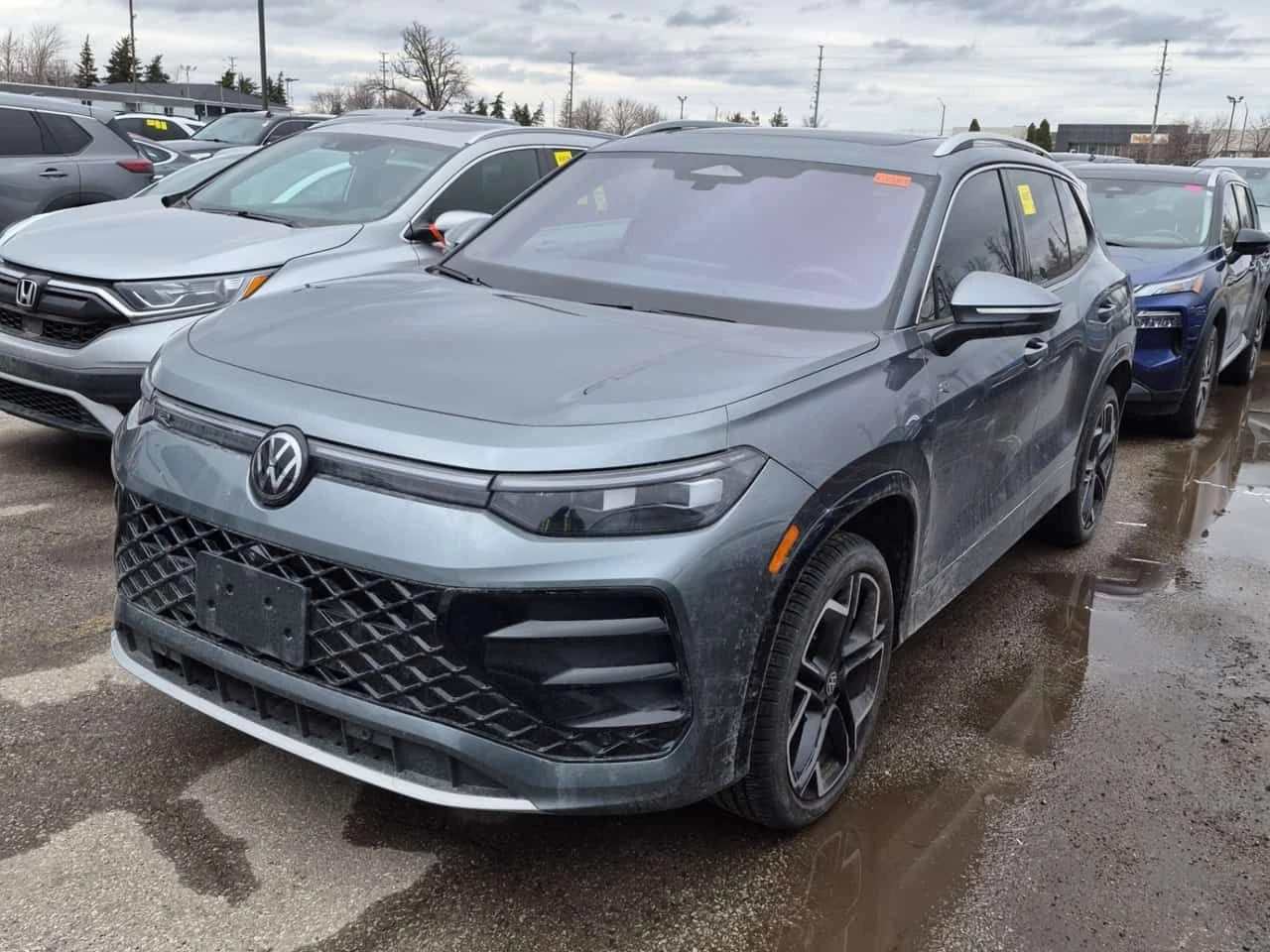 VW Tiguan * HIGHLINE R LINE * CARFAX * ОТ ПРЕДСТАВИТЕЛСТВО *