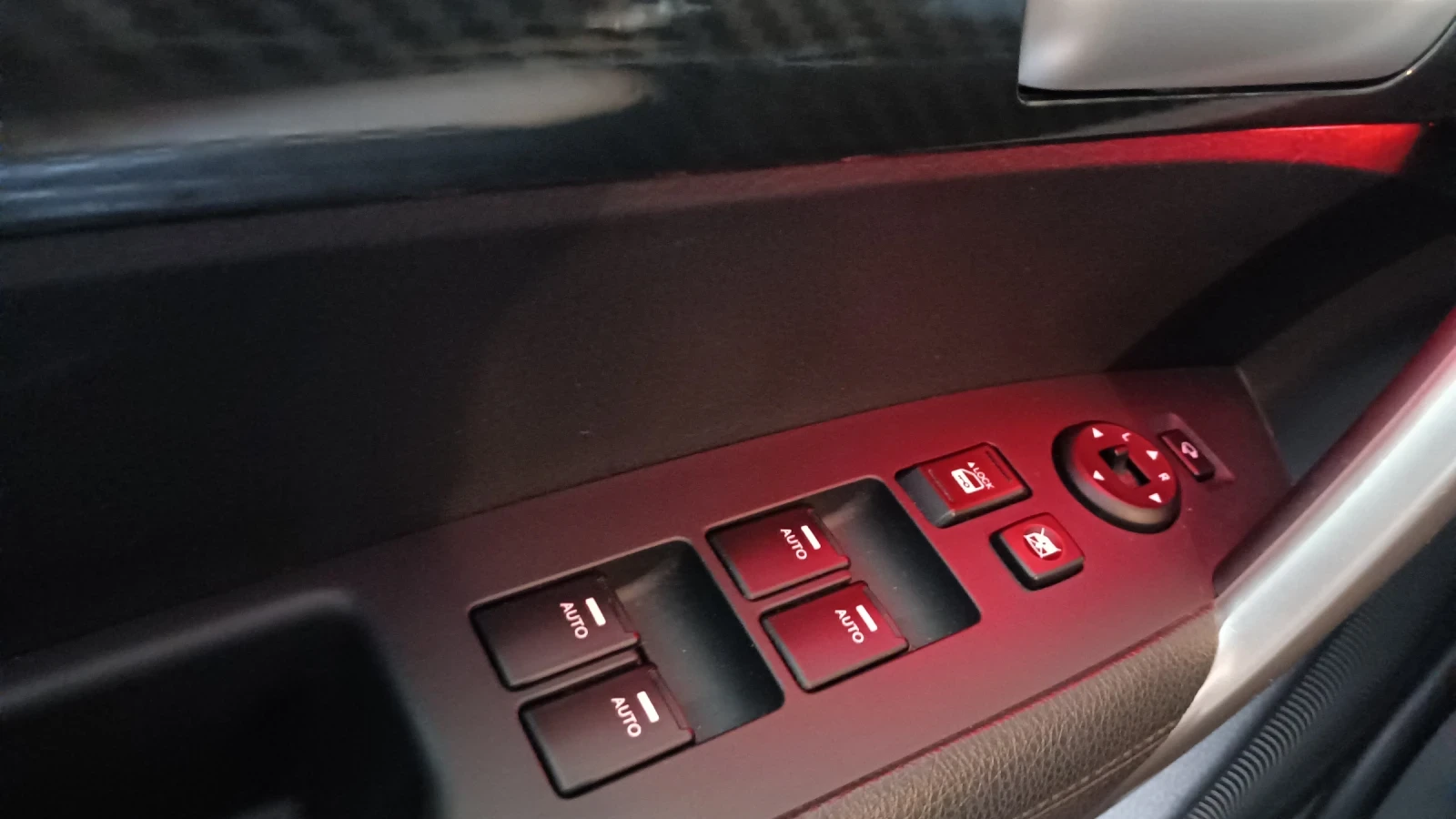 Kia Sorento 2.2  CRDI AWD, снимка 11 - Автомобили и джипове - 54179451