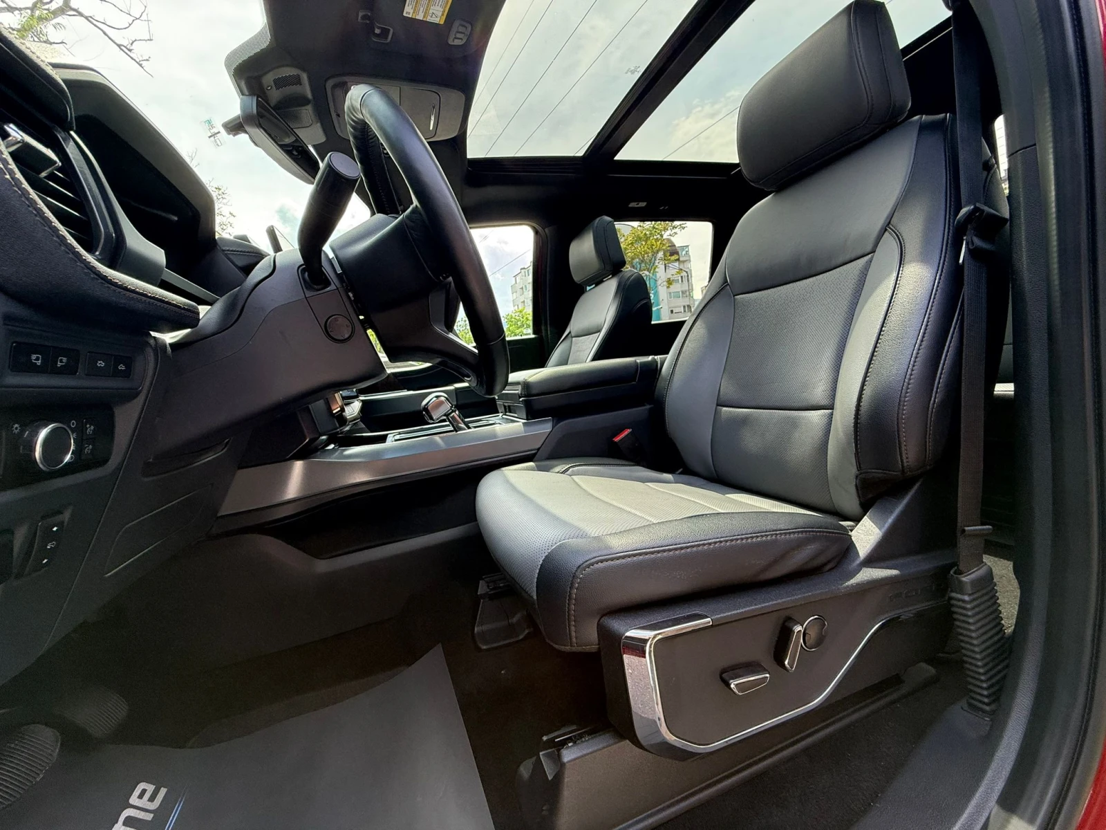 Ford F150 Lightning/Lariat/Extended Range , снимка 11 - Автомобили и джипове - 54606299