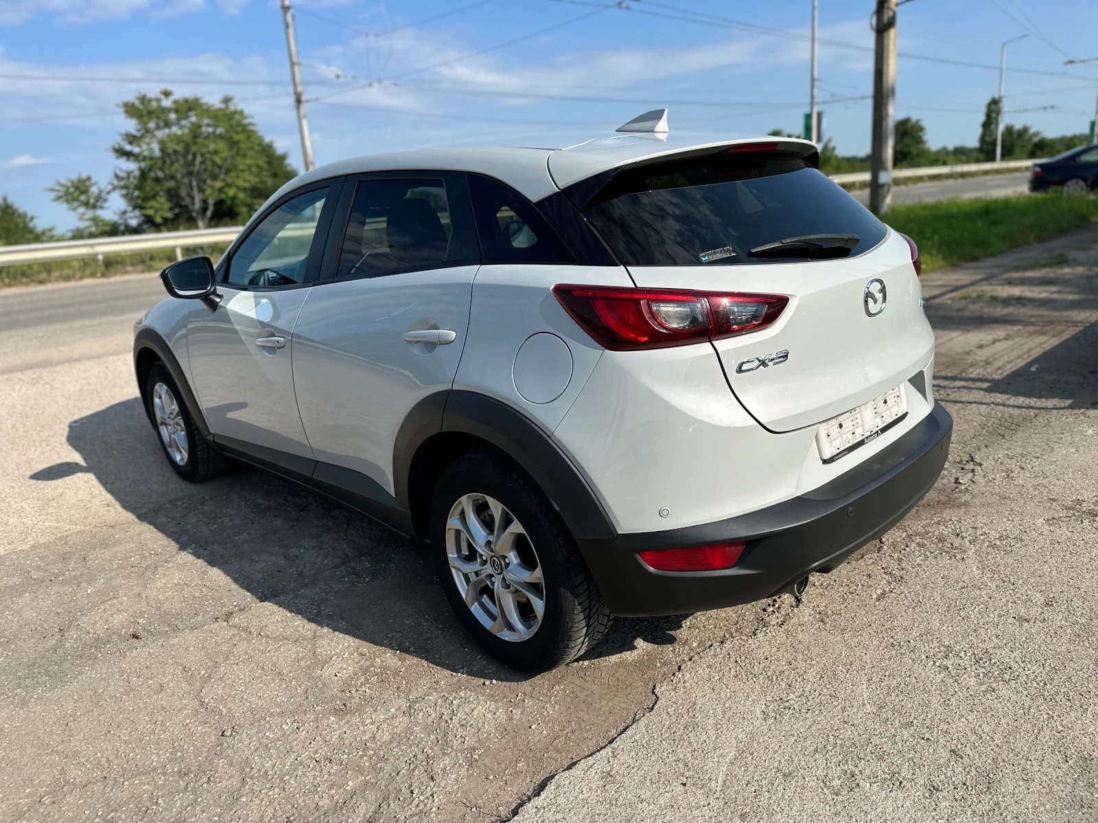Mazda CX-3, снимка 5 - Автомобили и джипове - 54627765