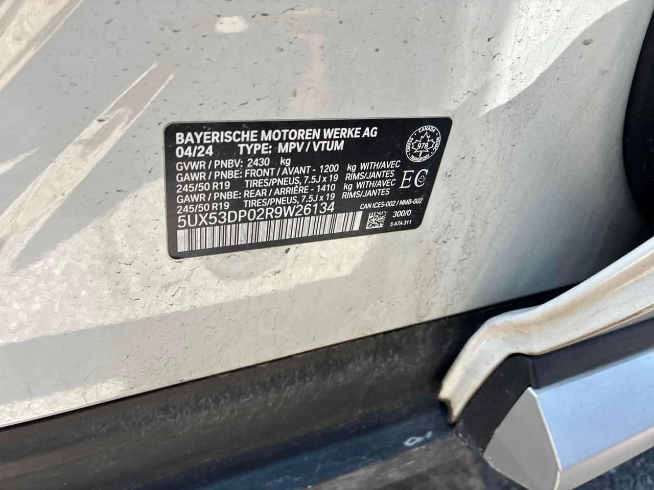 BMW X3 * CARFAX * АВТОКРЕДИТ БЕЗ ПЪРВОНАЧАЛНА ВНОСКА, снимка 11 - Автомобили и джипове - 54697913
