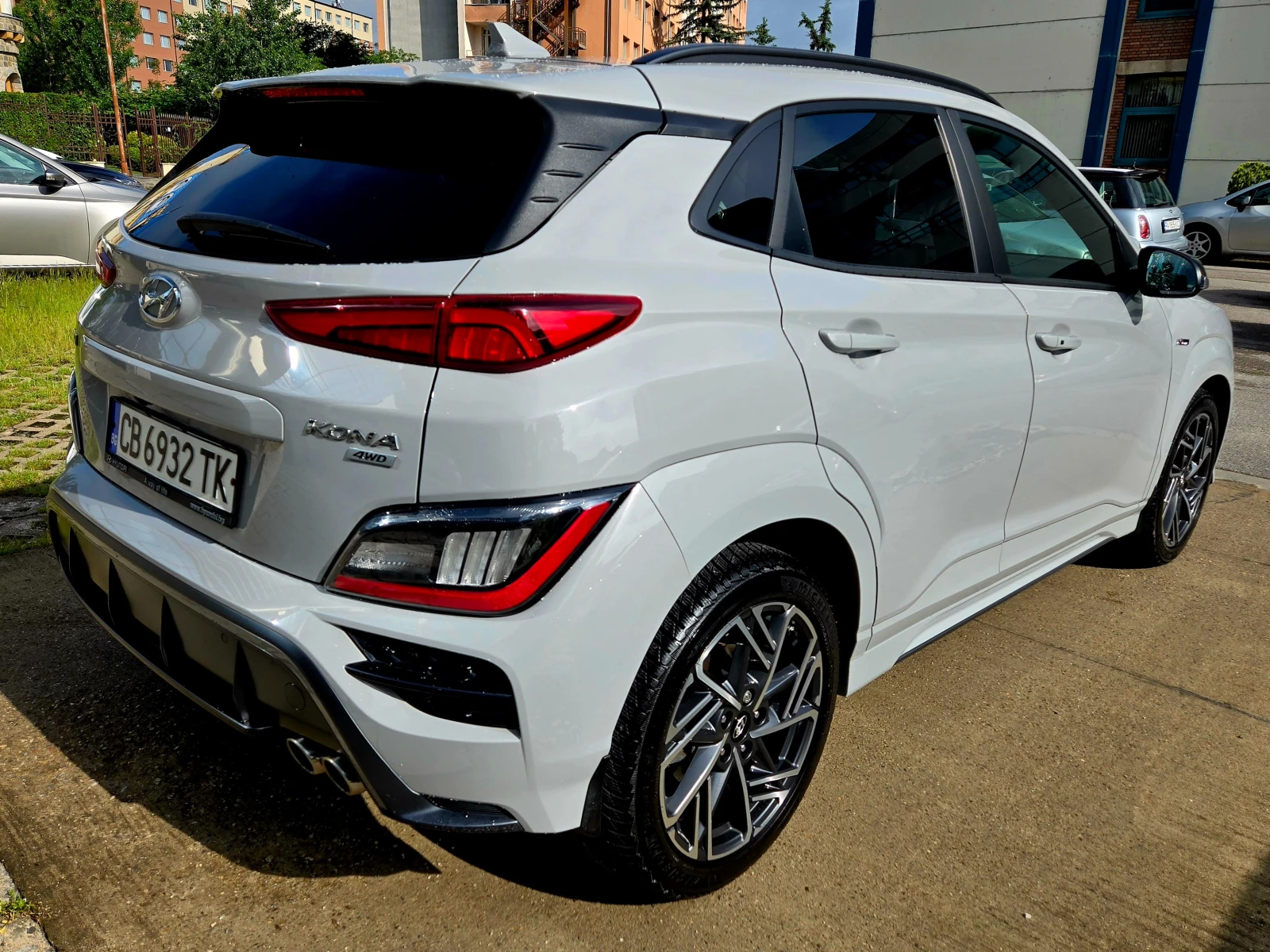 Hyundai Kona N-Line 4WD Нави Клима Автоматик Алкантара Камера, снимка 6 - Автомобили и джипове - 54767560