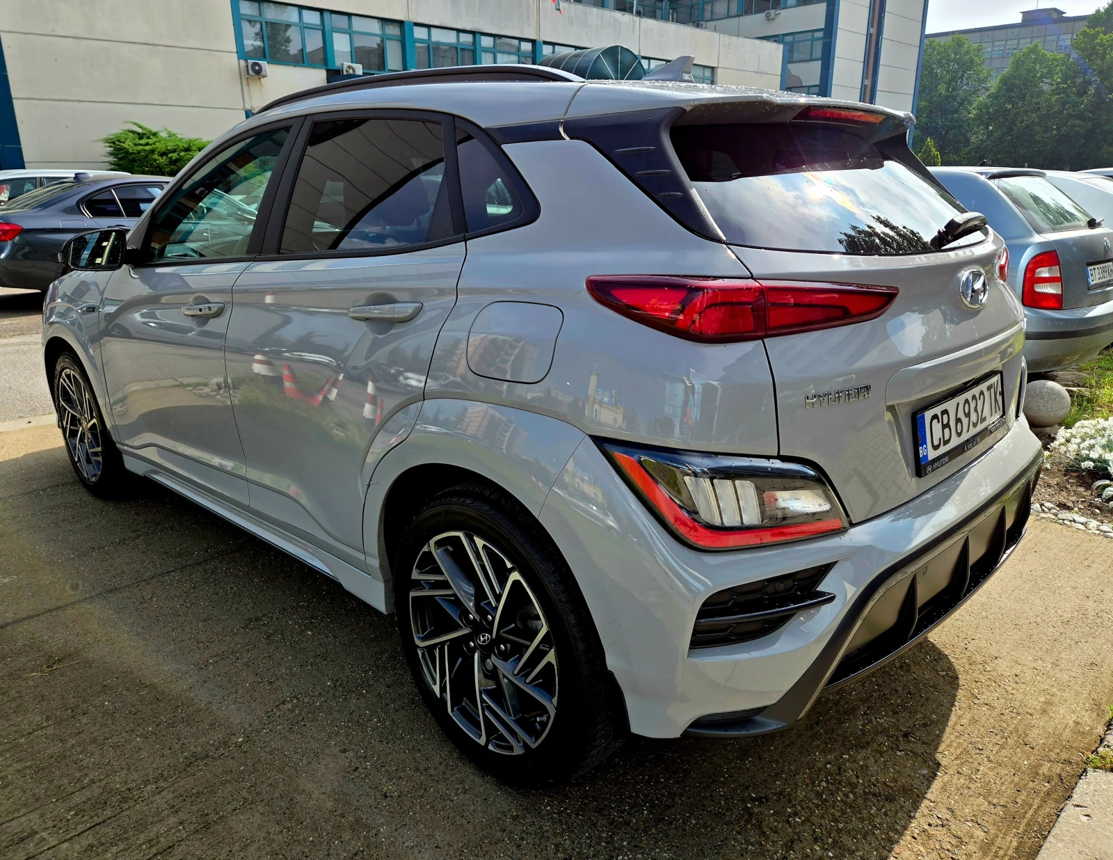 Hyundai Kona N-Line 4WD Нави Клима Автоматик Алкантара Камера, снимка 3 - Автомобили и джипове - 54767560