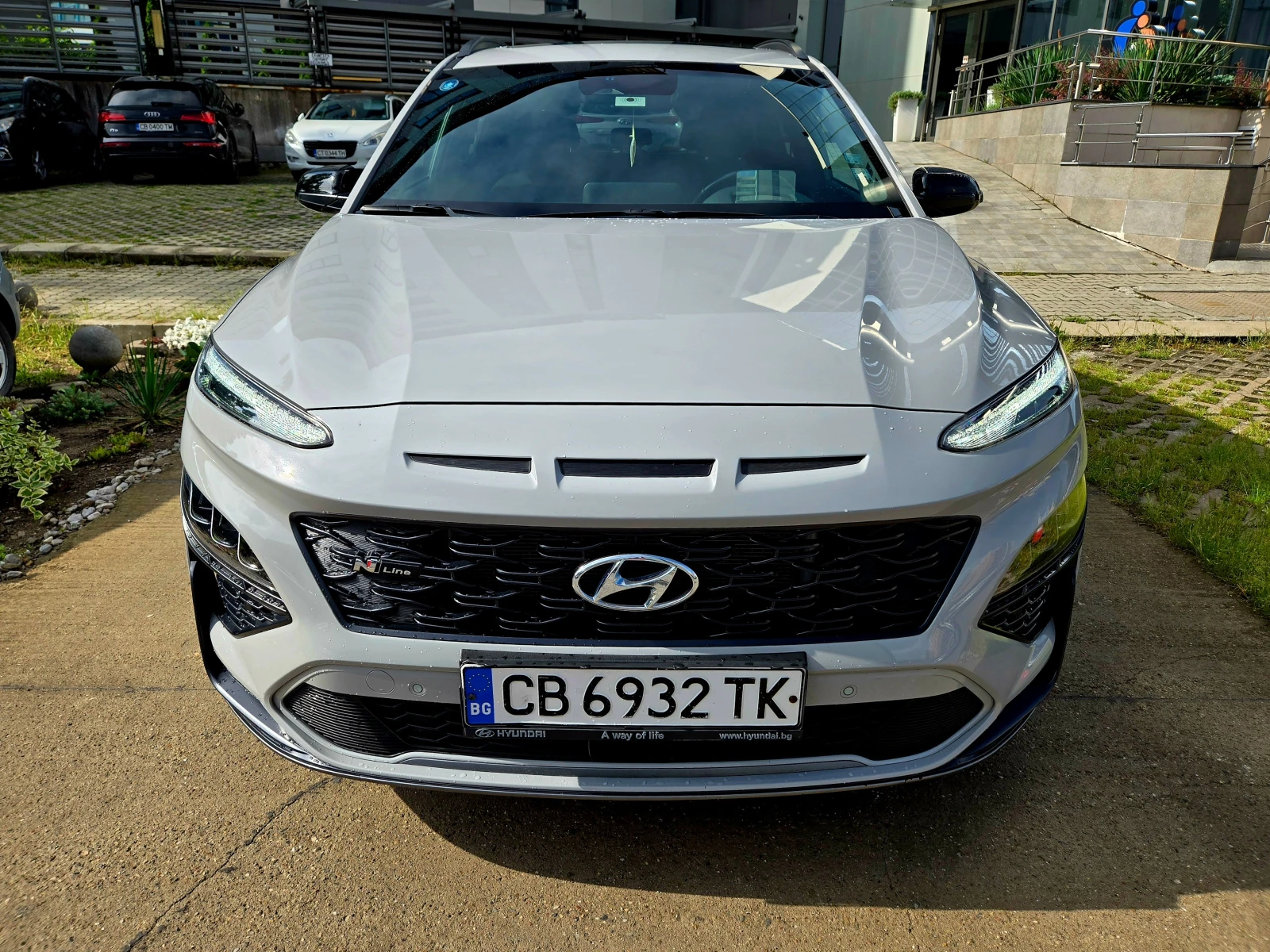 Hyundai Kona N-Line 4WD Нави Клима Автоматик Алкантара Камера, снимка 4 - Автомобили и джипове - 54767560