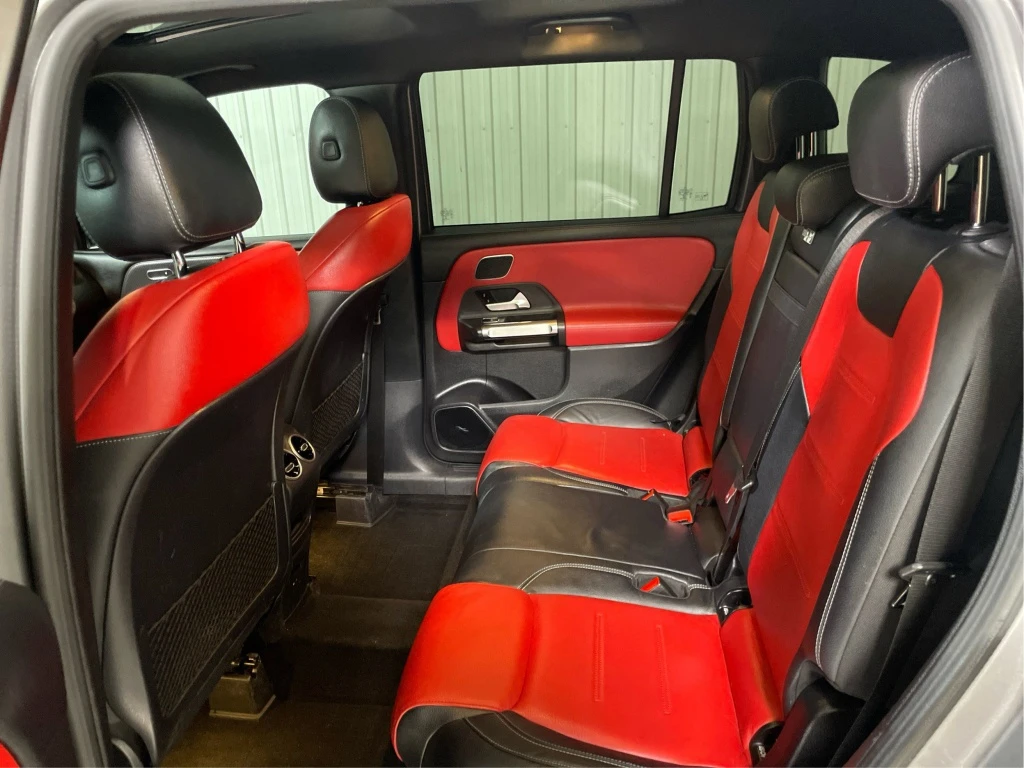 Mercedes-Benz GLB35AMG 4MATIC, снимка 15 - Автомобили и джипове - 54960111