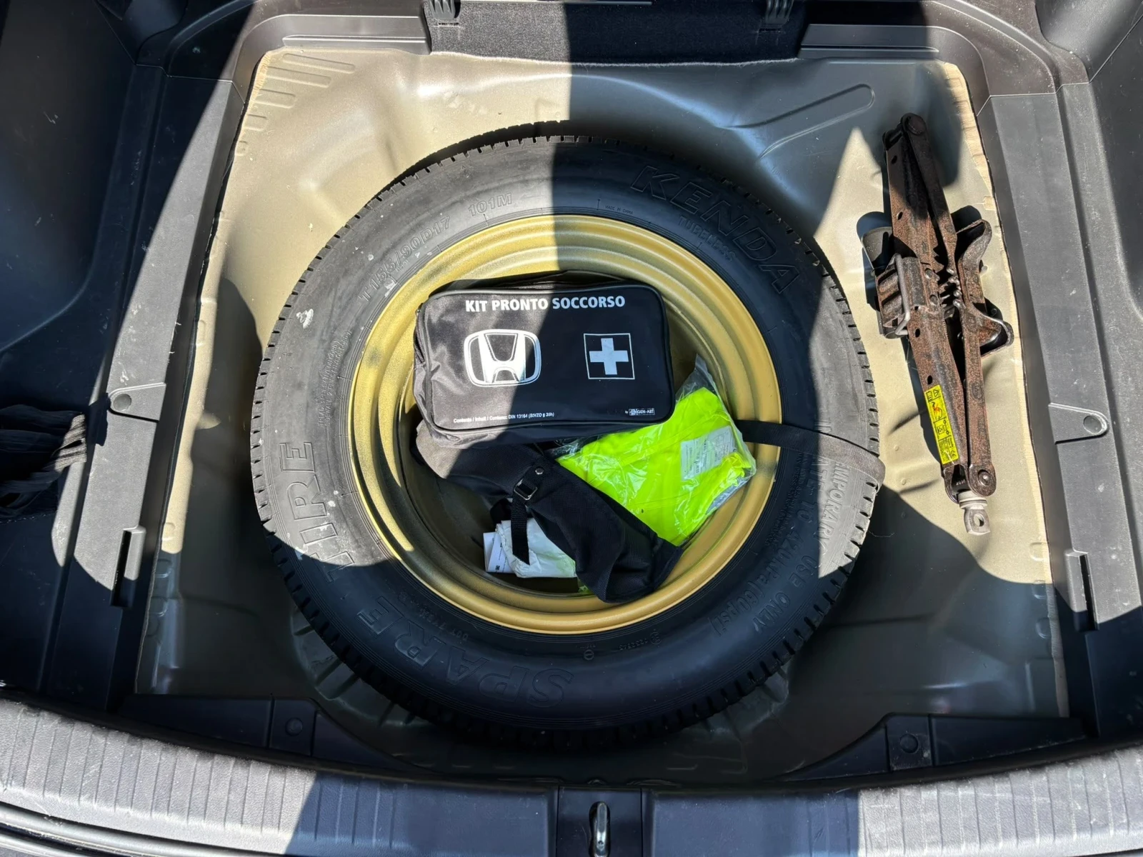 Honda Cr-v 1.6i-dtec, снимка 12 - Автомобили и джипове - 55372067