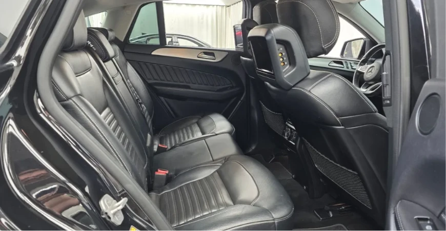 Mercedes-Benz GLE 350 * АВТО КРЕДИТ* ЦЕНА ДО БГ * Сервизна история * , снимка 9 - Автомобили и джипове - 55415592