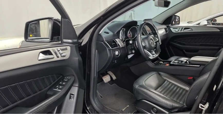 Mercedes-Benz GLE 350 * АВТО КРЕДИТ* ЦЕНА ДО БГ * Сервизна история * , снимка 6 - Автомобили и джипове - 55415592