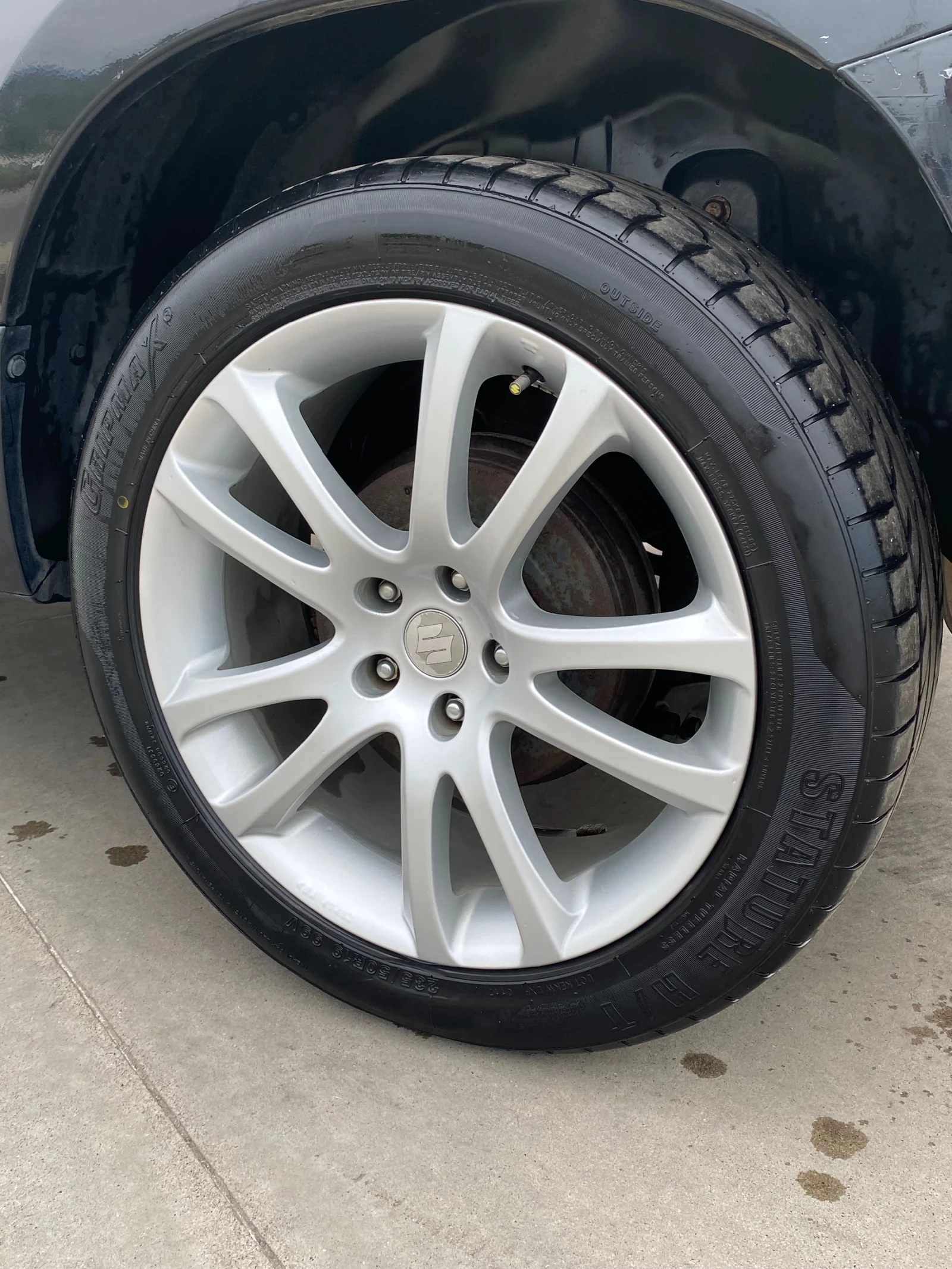 Suzuki Vitara 1.6, снимка 9 - Автомобили и джипове - 55612226