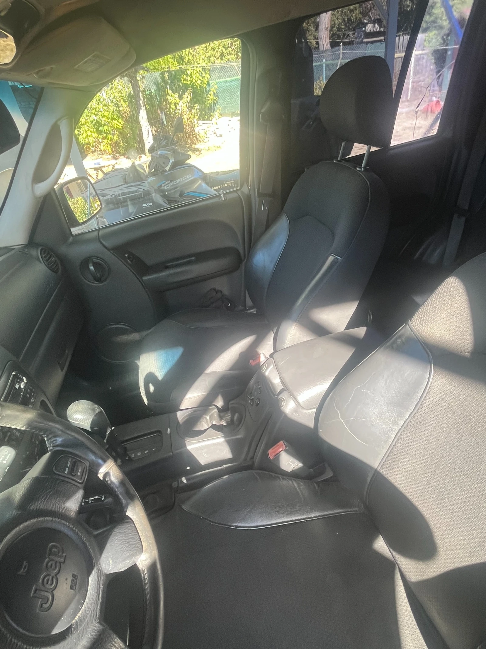Jeep Cherokee 2.8, снимка 9 - Автомобили и джипове - 56347319
