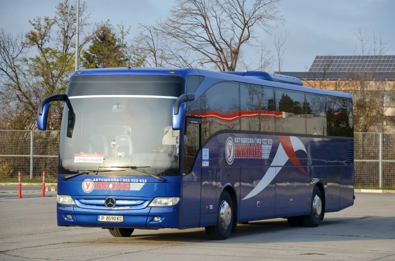 Mercedes-Benz Tourismo 15 RHD 