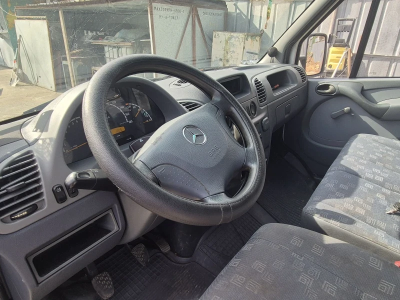 Mercedes-Benz Sprinter 211, снимка 8 - Бусове и автобуси - 52629704