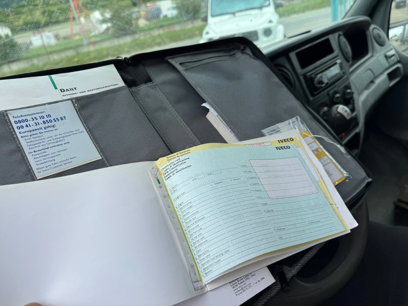 Iveco Daily 35c12* 121.000km* Тристранен самосвал - изображение 4