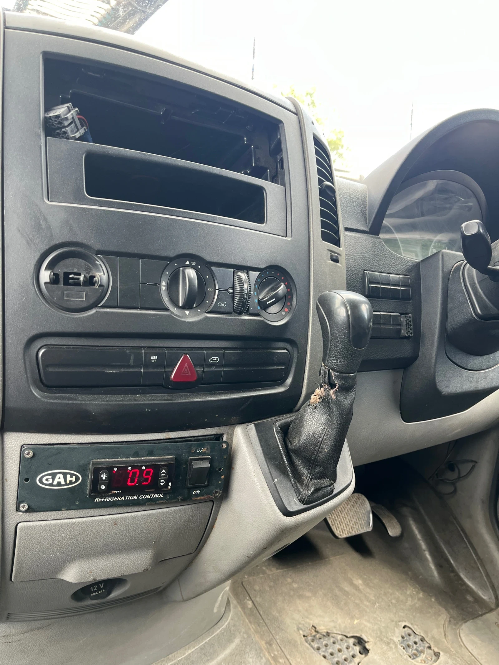 Mercedes-Benz Sprinter 2.2cdi 646, снимка 4 - Бусове и автобуси - 53824102