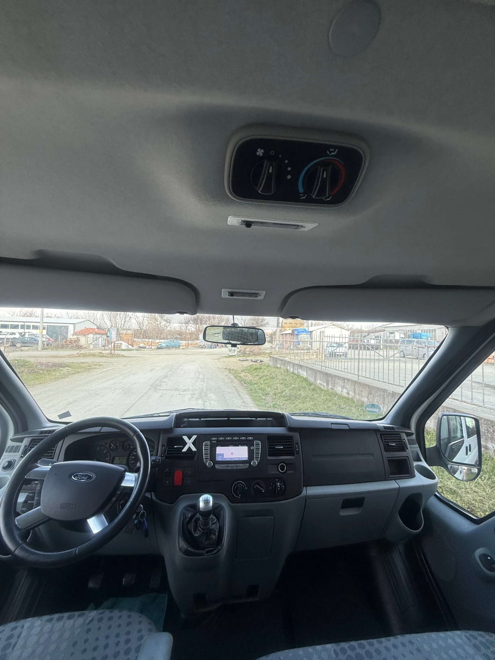 Ford Transit 2.2, снимка 10 - Бусове и автобуси - 53847922