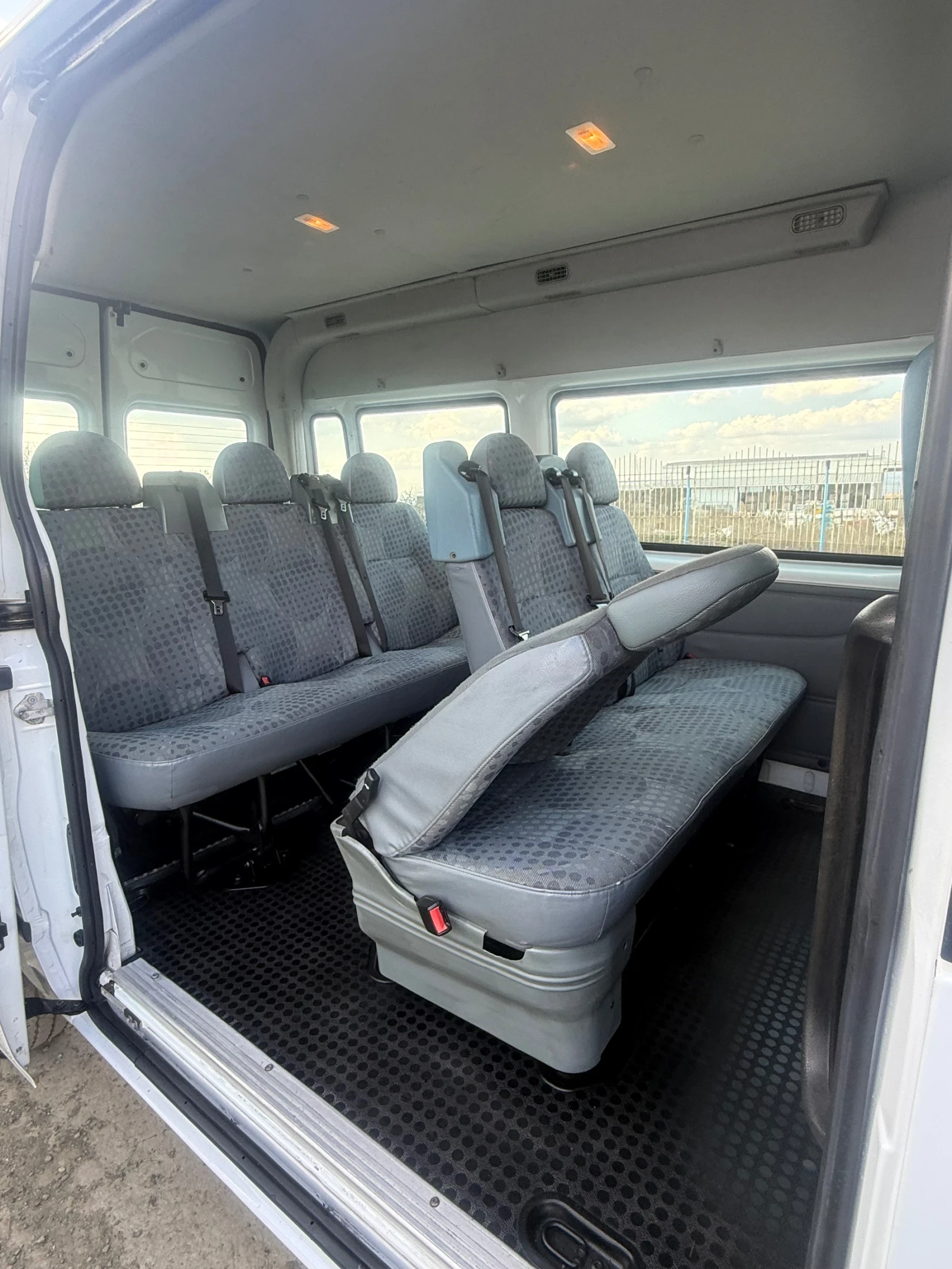 Ford Transit 2.2, снимка 7 - Бусове и автобуси - 53847922