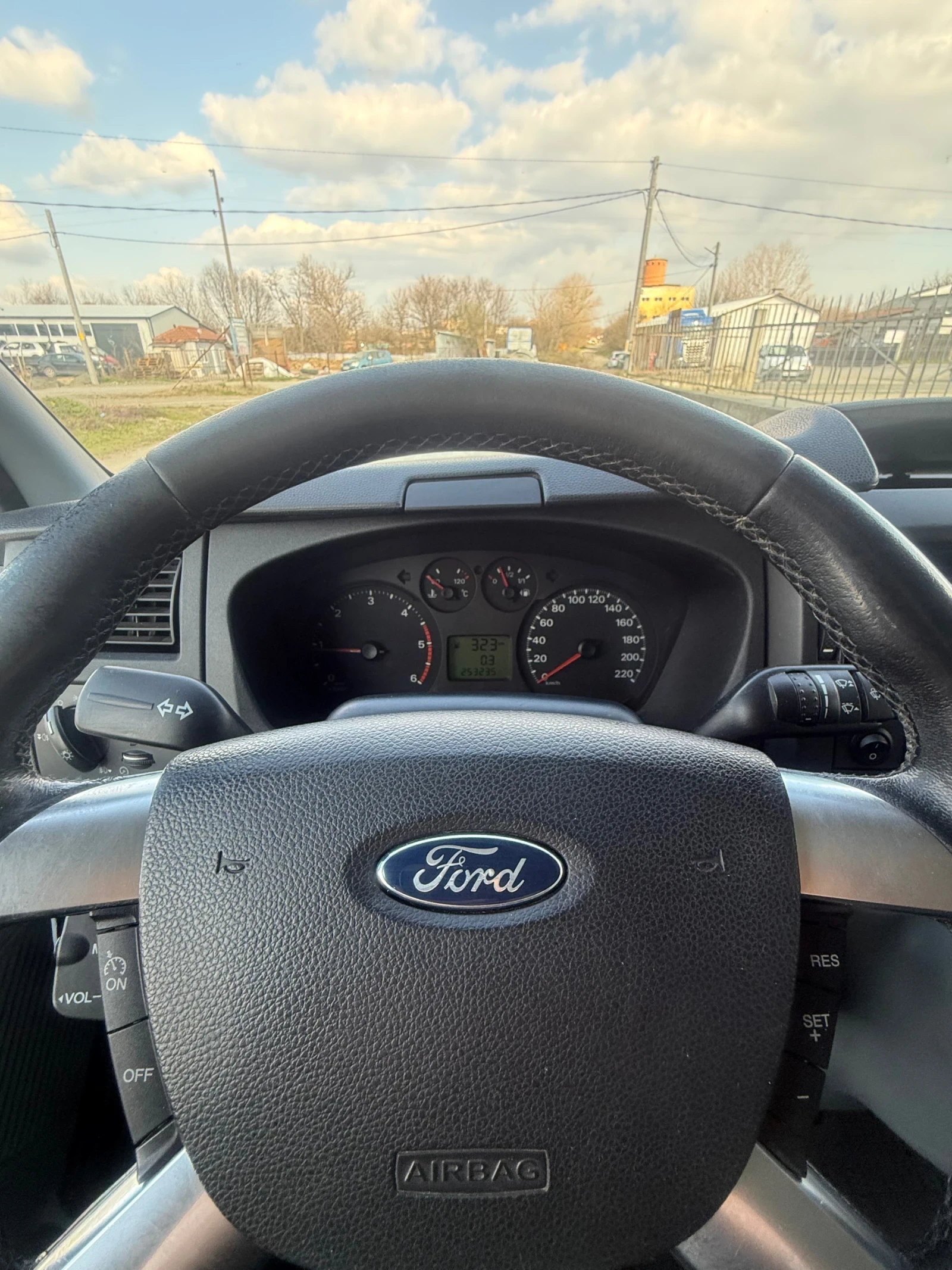 Ford Transit 2.2, снимка 13 - Бусове и автобуси - 53847922