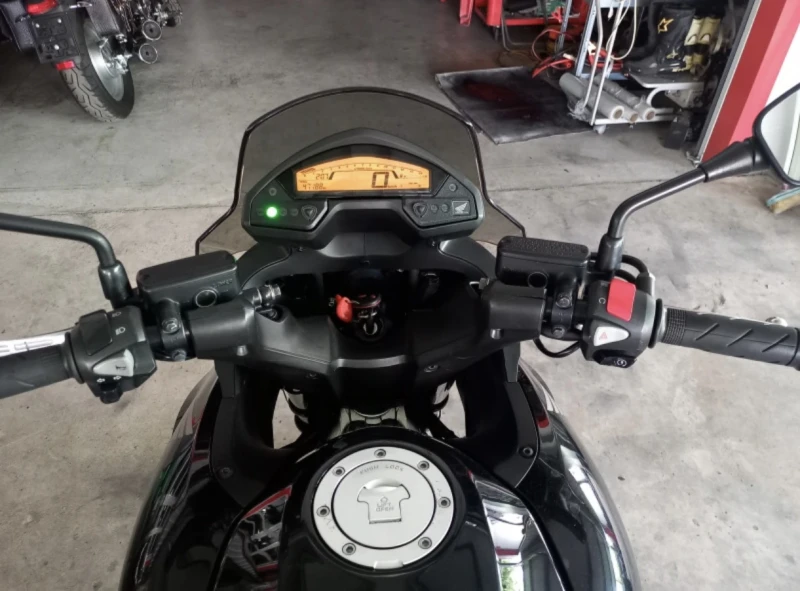 Honda Crossrunner 800 ABS, снимка 3 - Мотоциклети и мототехника - 53559081