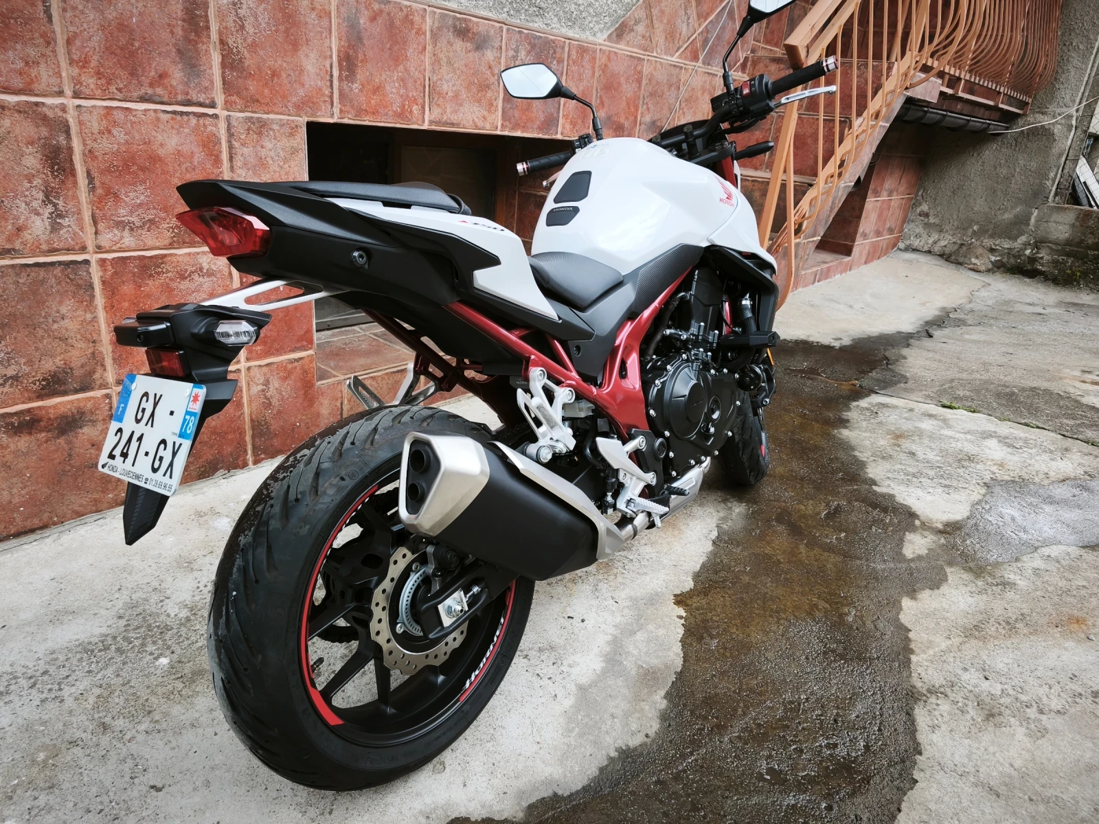 Honda Hornet 750i ABS TCS, снимка 6 - Мотоциклети и мототехника - 54344950