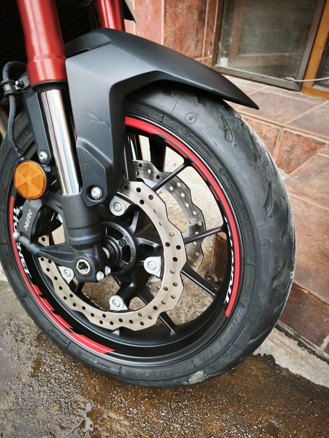 Honda Hornet 750i ABS TCS, снимка 3 - Мотоциклети и мототехника - 54344950