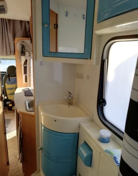 Кемпер Rimor 2 КЛИМАТИКА АВТ. САТ. АНТЕНА, снимка 15