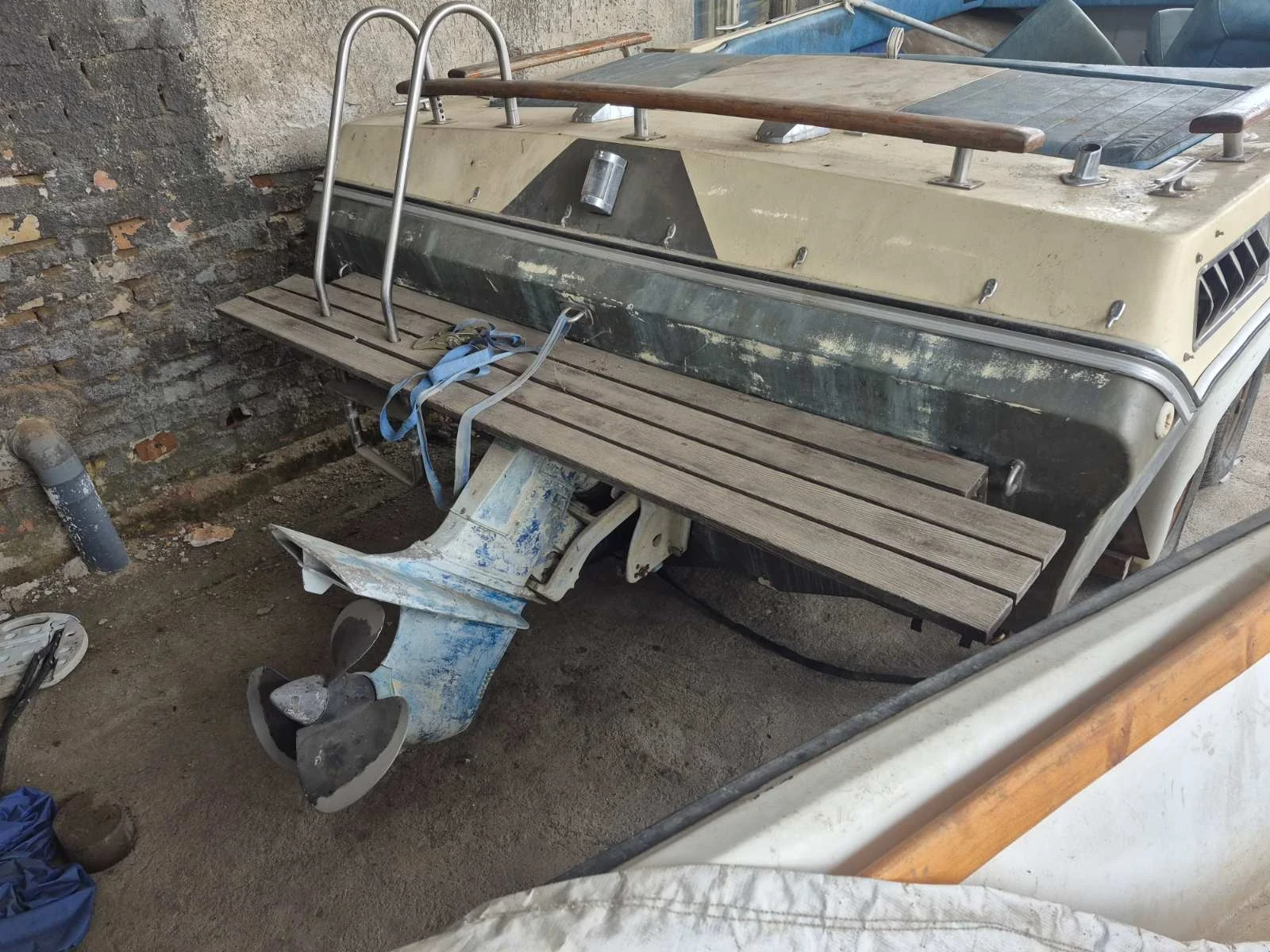 Лодка Albica, снимка 12 - Воден транспорт - 53867744