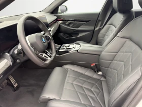 BMW 540 xDrive, снимка 6