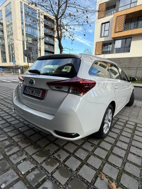 Toyota Auris 1.8 HYBRID 129000KM РЕАЛНИ ГАРАНЦИЯ в TOYOTA, снимка 3