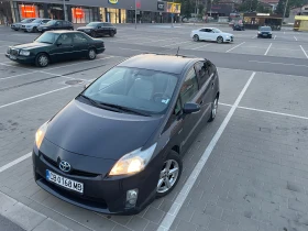 Toyota Prius Обновена батерия светъл салон - 12500 лв. - 52638738 17