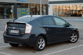 Toyota Prius Обновена батерия светъл салон - 12500 лв. - 52638738 4