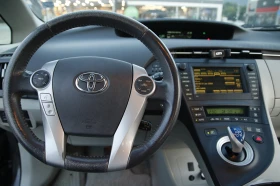 Toyota Prius Обновена батерия светъл салон - 12500 лв. - 52638738 12