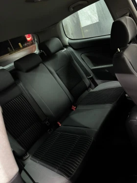 VW Golf 2.0 - 3100 € / 6063.07 лв. - 47144138 6